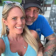 Hello! I'm looking to relocate with my family to within an hour or so from  myrtle Beach, I'm more of a country girl and prefer to to have a little bit  of