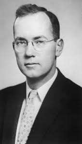 Photo Mug (11 oz) of Portrait of Physicist Charles Townes