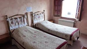 Sterne grau, sterne creme, nordic rot material: Tagesdecke Bettuberwurf Der Wow Effekt Furs Bett Konsumguerilla