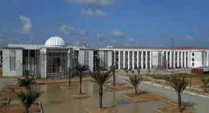 Mehrzad boroujerdi, nader entessar, martin kramer, joseph a. Oversight Committee To Tour Batticaloa University
