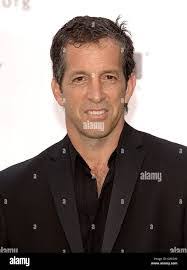 Anthony Kenneth's Instagram, Twitter & Facebook