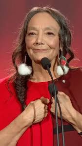 Throwback Thursday. Doris Peltier. 1990. “Nanabush” Dry Lips Oughta Move to  Kapuskasing. Tomson Highway. To some a controversial performance, but what  is art if not to disturb? As indigenous artists, we needed