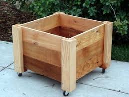 The most common ways to support tomato plants is with: Pdf Plans 2x2 Downloadable Plans And Directions To Build A 2x2 Tomato Box Movable Garden Garden Planter Boxes Planter Boxes Garden Boxes