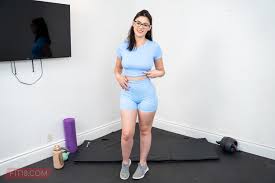 Ellie Nova Initial Fitness Casting Fit 18 - Bunny Lust