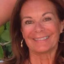 Janet Moran's Instagram, Twitter & Facebook