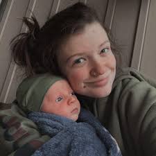 Who does good birthday parties decorations