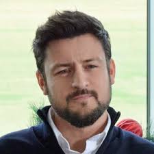 Tyler Hynes as Derrick in Holiday Touchdown: A Chiefs Love Story