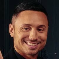 200+ "Oliver B." profiles