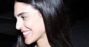 I due si sono conosciuti ai tempi dell'università e sono una federica fumagalli , così come il marito luigi berlusconi , dovrebbe essere nata nel 1988. Milano Luigi Berlusconi Sposa La Fidanzata Federica Fumagalli Il Tempo