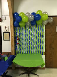 Wall Birthday Decorations For Kids Blue Green And Sliver Wall Decor With Streamers And Balloons Birthday Decorations Kids Football Party Decorations Blue Birthday Parties