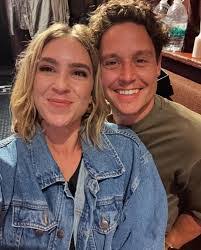 Emily Chamberlain's Instagram, Twitter & Facebook