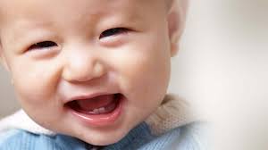 Dec 16, 2019 · you might hear the first laugh around four months, but keep in mind that it could also be sooner or later. When Do Babies Laugh Plus How To Make Baby Giggle