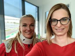 It was fun again to be in the commentator box together with Linda Terting  this time from the Lausitzring! Thanks again to Debec Thomas for the trust  and looking forward to the