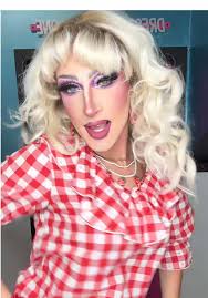 Sabrina Carpenter Reba Drag Queen Single Mom