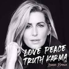 Alisha Eason's Instagram, Twitter & Facebook