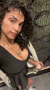 Ebony Maisonet (@realestate_monarch) • Instagram photos and videos