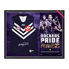 Best & less have official fremantle dockers clothes at low prices and ship australia fremantle dockers supporter gear. Fremantle Dockers Dockers Pride Matthew Pavlich Signed Framed Limited Edition Signed Jersey Taylormade Memorabilia Sports Memorabilia Australia