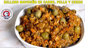 Pechuga de pavo rellena con verduras. Relleno Navideno Con Carne Pollo Y Cerdo Youtube