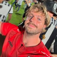 Gringo Bonazzola 🇦🇷📈📊 (@Esquizonomics)