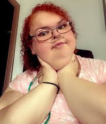 Do I still have fans out there if I do can I get a big “YES” i love you all  !!!❤️❤️❤️