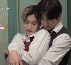 Why mark loves to kiss jinyoung than other members? Mark Tuan Park Jinyoung And Jinyoung Image 6429573 On Favim Com