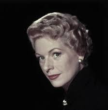 MADELEINE ROBINSON, UNE SI JOLIE PETITE PLAGE