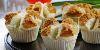 Siapkan panci kukus, isi air dan biarkan panas hingga mendidih. 9 Langkah Cara Membuat Bolus Kukus Mekar Dan Lezat Menggugah Selera Makan Merdeka Com