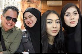 | mereka kerap memuji penampilan sarita yang dinilai awet muda. Pernah Nikah Siri Dengan Berondong 18 Tahun Hingga Punya Anak Sarita Abdul Mukti Bersyukur Faisal Harris Tak Sudi Akui Anak Sulungnya
