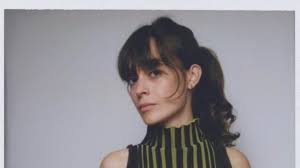 La murciana Paula Cánovas del Vas, candidata a ganar el certamen Vogue  Fashion Fund