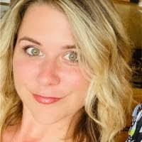 Amber Speer's Instagram, Twitter & Facebook