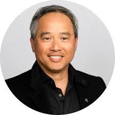 Vincent Oliva's Instagram, Twitter & Facebook