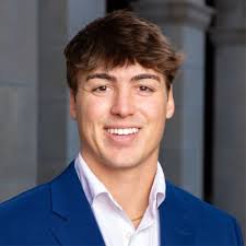 On April 10th, I had the opportunity to pitch Final Whistle Wealth  alongside Quincy Bryant at Entrepalooza, Wake Forest University's largest  entrepreneurship event, in front of nearly 600 students…