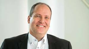 Martin Sterr's Instagram, Twitter & Facebook