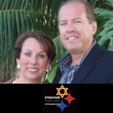 Ohio wedding in California seeking traditional cookies