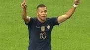 Commenti offensivi su Mao Zedong, Mbappé perde due sponsor cinesi