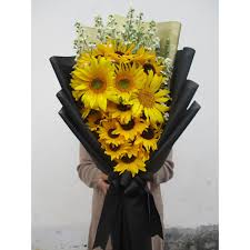 Kota bandung terletak di wilayah jawa barat dan merupakan ibukota propinsi daerah tingkat i jawa barat. Buket Bunga Matahari Shopee Indonesia