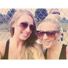 Kendra Grey's Instagram, Twitter & Facebook