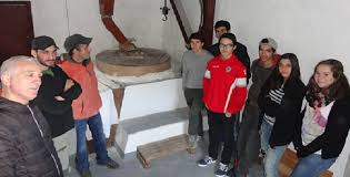 Da A Tarra A U Piattu Des Rencontres Au Plus Pres Des Producteurs Pour Les Eleves Du Lp Finosellu