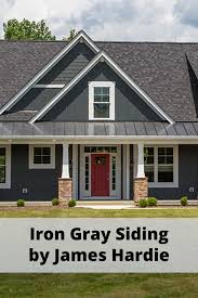 Iron Gray Siding By James Hardie In 2020 Grey Siding Grey Siding House Lake Houses Exterior