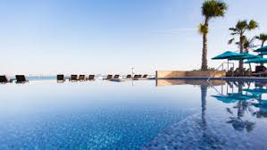 Beach hotels, all inclusive, spa and unique experiences at the best price guaranteed. All Inclusive Dubai Holidays 2021 2022 Destination 2