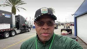 Scott Gemeinhardt's Instagram, Twitter & Facebook