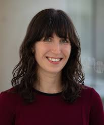 Serena Roth's Instagram, Twitter & Facebook