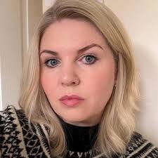 Erin Donohue's Instagram, Twitter & Facebook