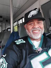 LETS GO BIRDS 🦅🦅🦅🏈🏈🏈. SUPER READY FOR THIS GAME. DALLAS SUCKS