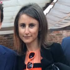 Amanda Lanzarin's Instagram, Twitter & Facebook