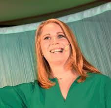 Lööf was elected leader and party president on 23 september 2011, succeeding maud olofsson, at the party congress in åre. Regierungsbildung Die Chance Fur Annie Loof Und Ein Burgerliches Schweden Welt