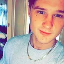 Stream Dylan Thomson music