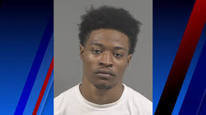 2 teens arrested when guns found in vehicle at High Point gas station,  police say