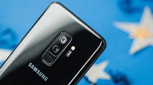 The samsung galaxy s9 android 10 update (one ui 2.0) is now available around the globe and in some users are reporting the galaxy s9 screen doesn't register taps or touches in certain areas, or if you used samsung smartswitch to transfer everything from an old phone, the wifi password likely. Galaxy S9 And S9 Camera Review Still Waiting For The Revolution Nextpit