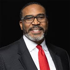 Thomas Benford's Instagram, Twitter & Facebook